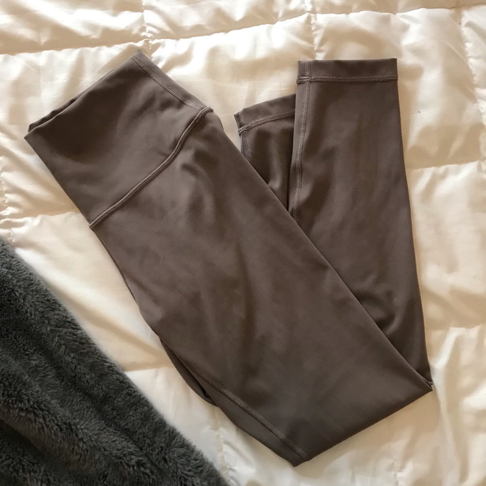 Lululemon Wunder Under Hi-Rise Luxtreme